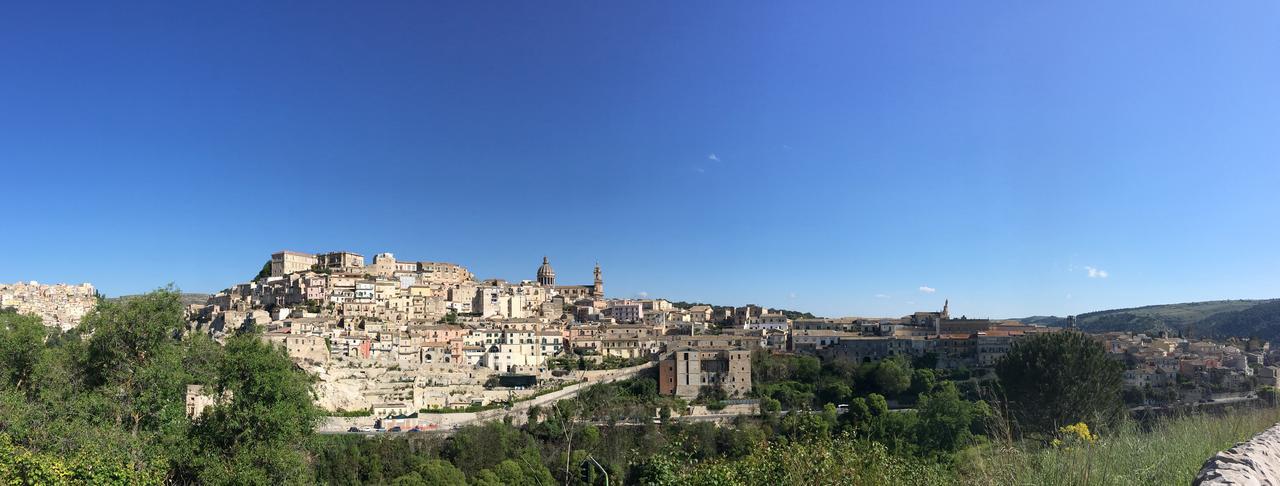 Le Fioriere Affittacamere E Casa Vacanze Raguse Extérieur photo